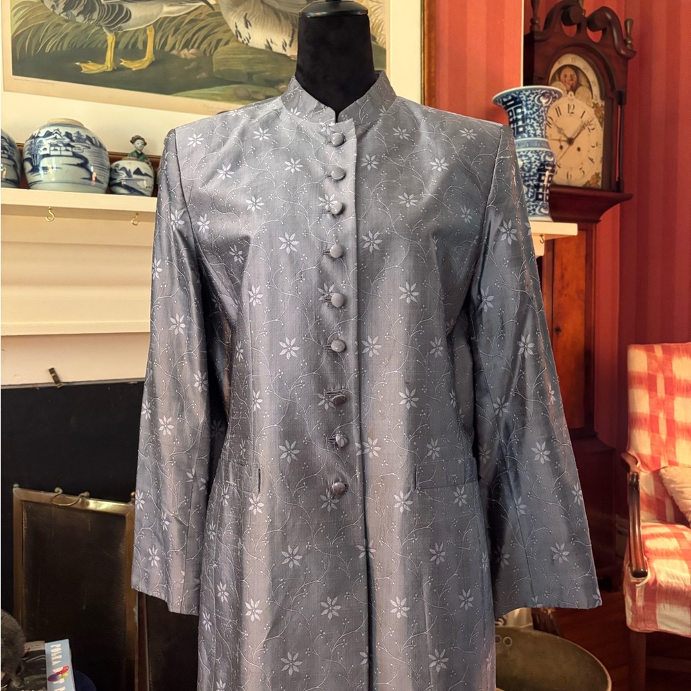 Elegant Gray Women's Coat